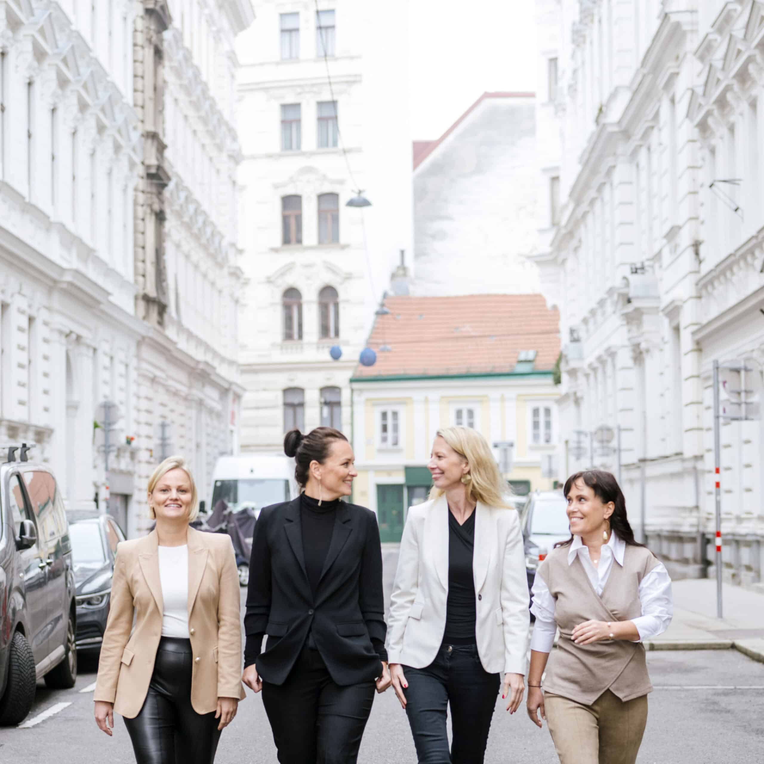 2025-12 Fidelis by Nikki Harris-32_quadrat